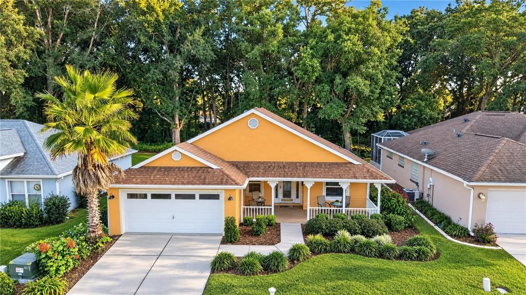 For Sale: $269,999 (2 beds, 2 baths, 1596 Square Feet)