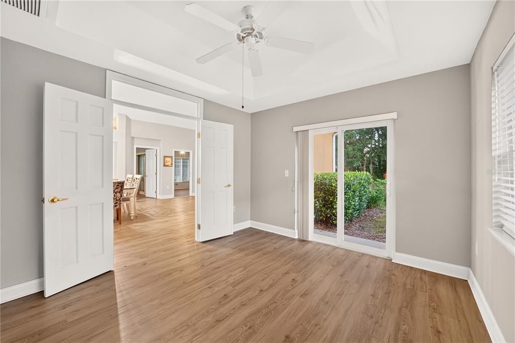 For Sale: $269,999 (2 beds, 2 baths, 1596 Square Feet)