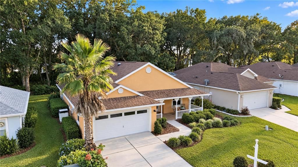 For Sale: $269,999 (2 beds, 2 baths, 1596 Square Feet)