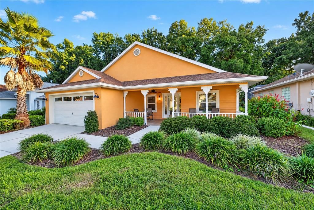For Sale: $269,999 (2 beds, 2 baths, 1596 Square Feet)