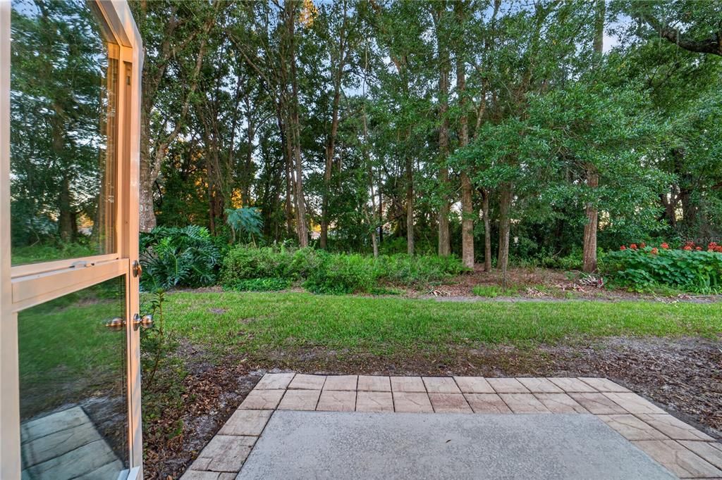 For Sale: $269,999 (2 beds, 2 baths, 1596 Square Feet)