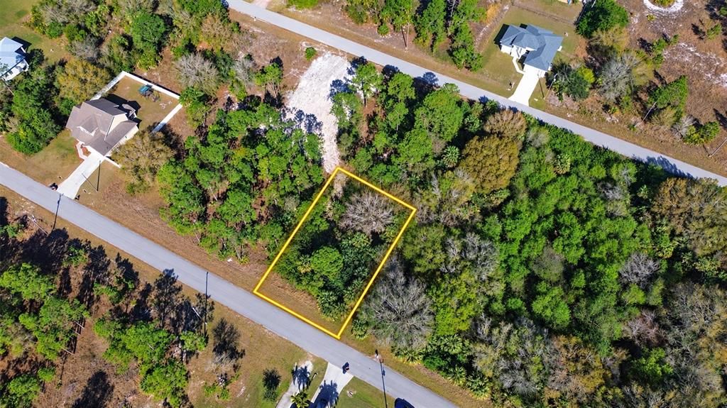 待售: $20,000 (0.23 acres)