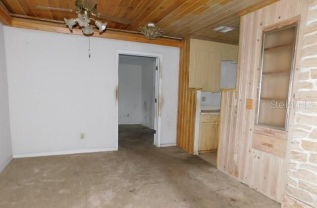 En Venta: $208,000 (3 camas, 2 baños, 2008 Pies cuadrados)