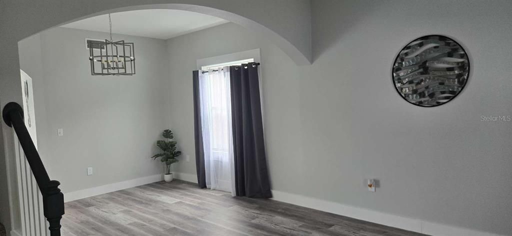 For Sale: $379,600 (4 beds, 2 baths, 2422 Square Feet)