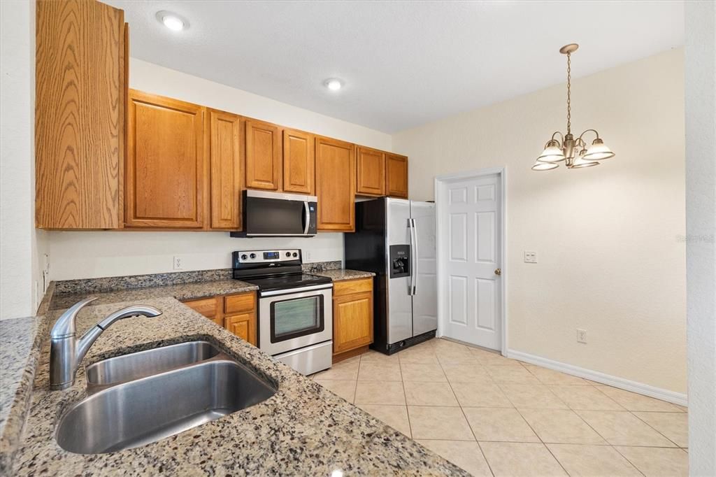En Venta: $269,000 (3 camas, 2 baños, 1815 Pies cuadrados)