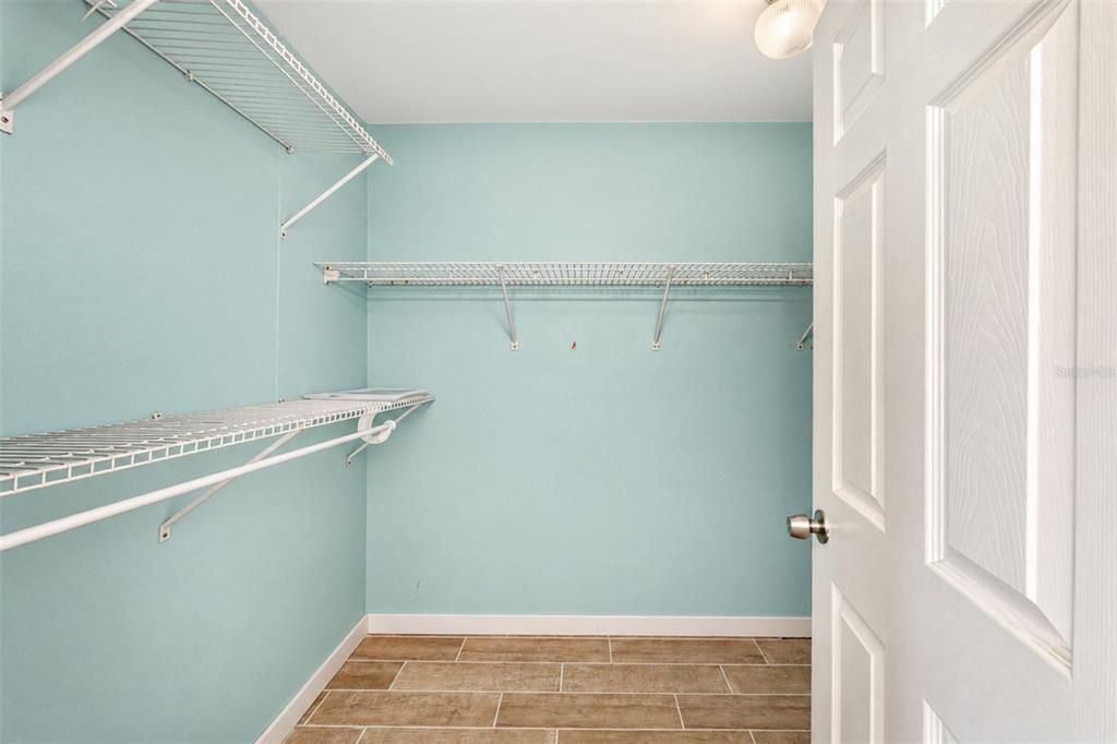 En Venta: $254,900 (2 camas, 2 baños, 1326 Pies cuadrados)