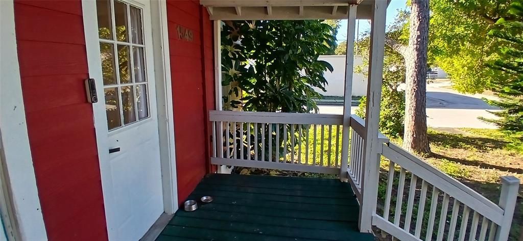 For Sale: $212,000 (3 beds, 1 baths, 724 Square Feet)