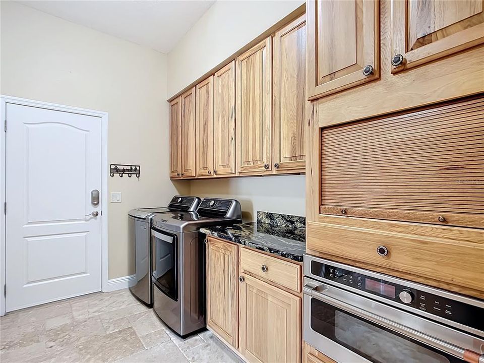 For Sale: $2,550,000 (4 beds, 4 baths, 3504 Square Feet)