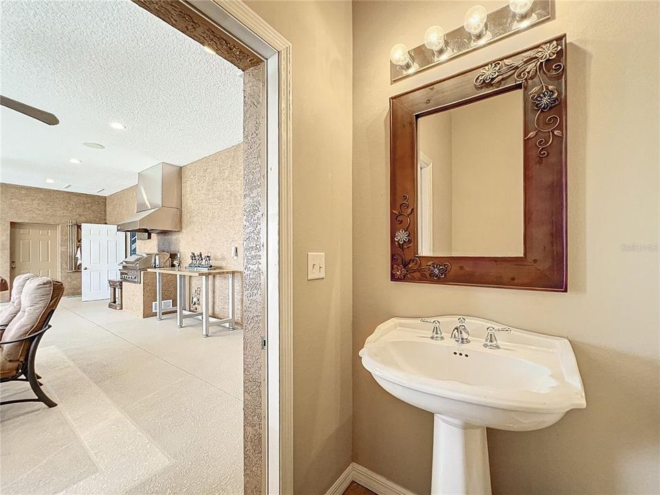 For Sale: $2,550,000 (4 beds, 4 baths, 3504 Square Feet)