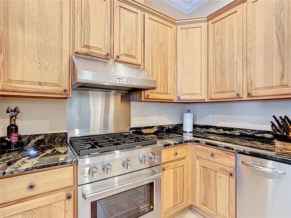 For Sale: $2,550,000 (4 beds, 4 baths, 3504 Square Feet)
