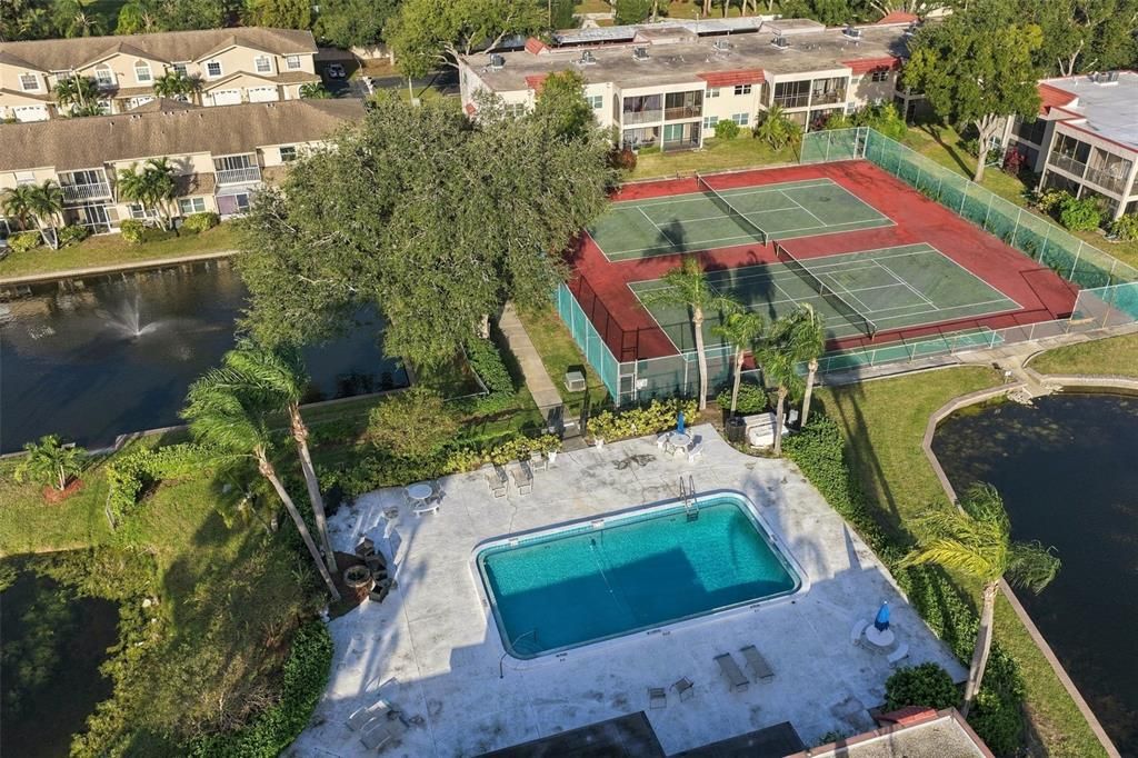 На продажу: $368,500 (3 спален, 2 ванн, 1593 Квадратных фут)