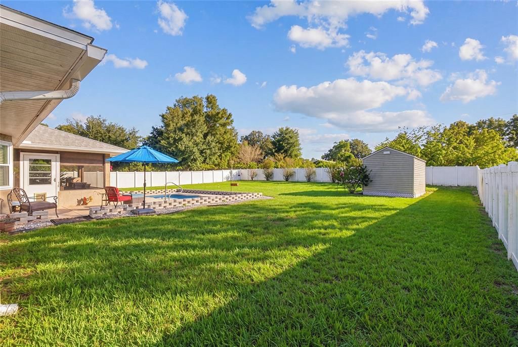 На продажу: $330,000 (3 спален, 2 ванн, 1405 Квадратных фут)