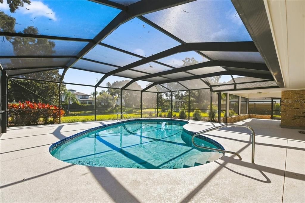 En Venta: $875,000 (5 camas, 3 baños, 2494 Pies cuadrados)