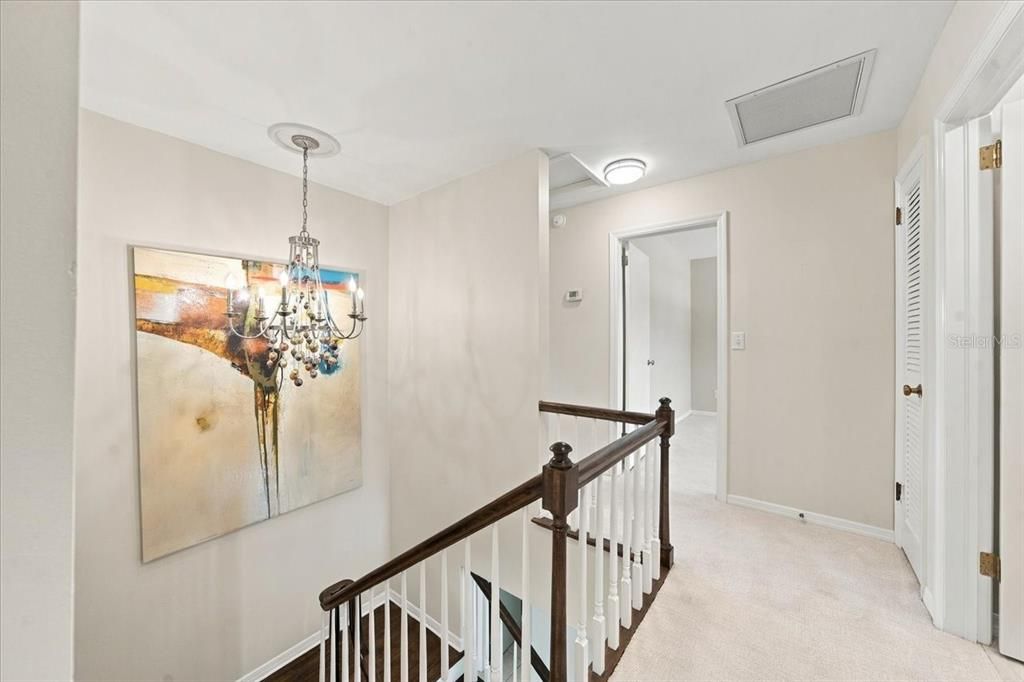 En Venta: $875,000 (5 camas, 3 baños, 2494 Pies cuadrados)