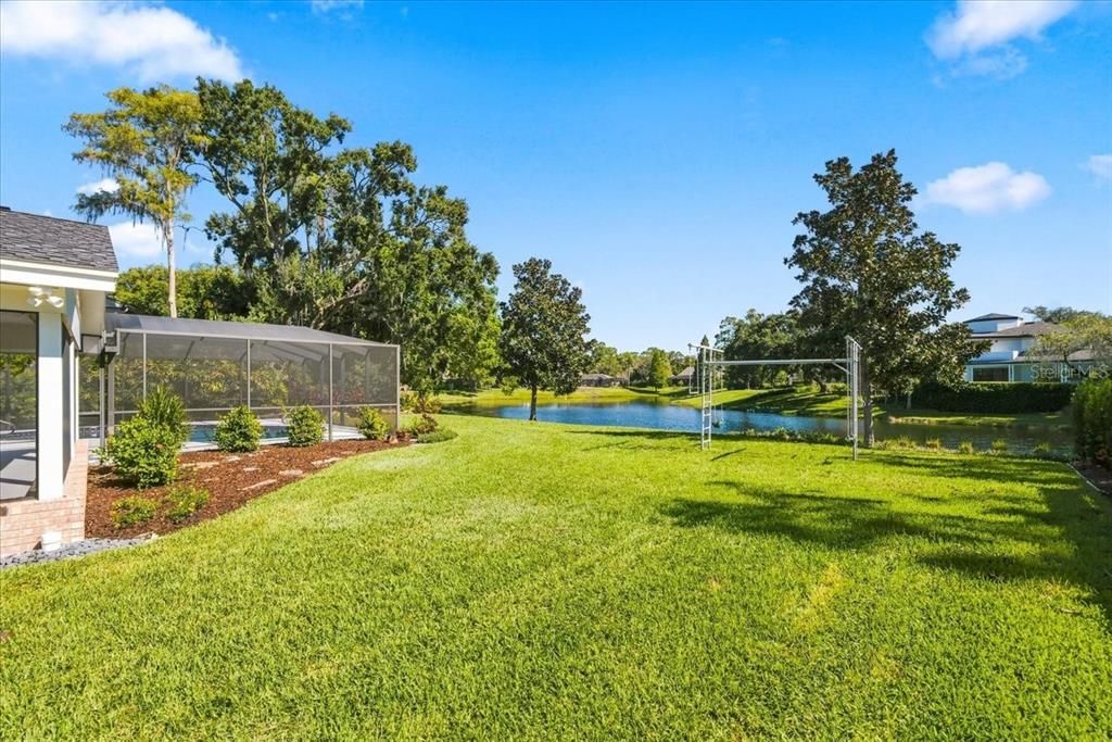 En Venta: $875,000 (5 camas, 3 baños, 2494 Pies cuadrados)