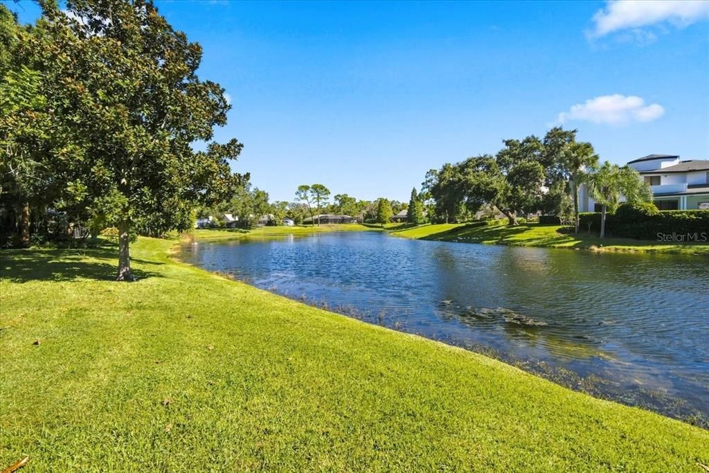 En Venta: $875,000 (5 camas, 3 baños, 2494 Pies cuadrados)