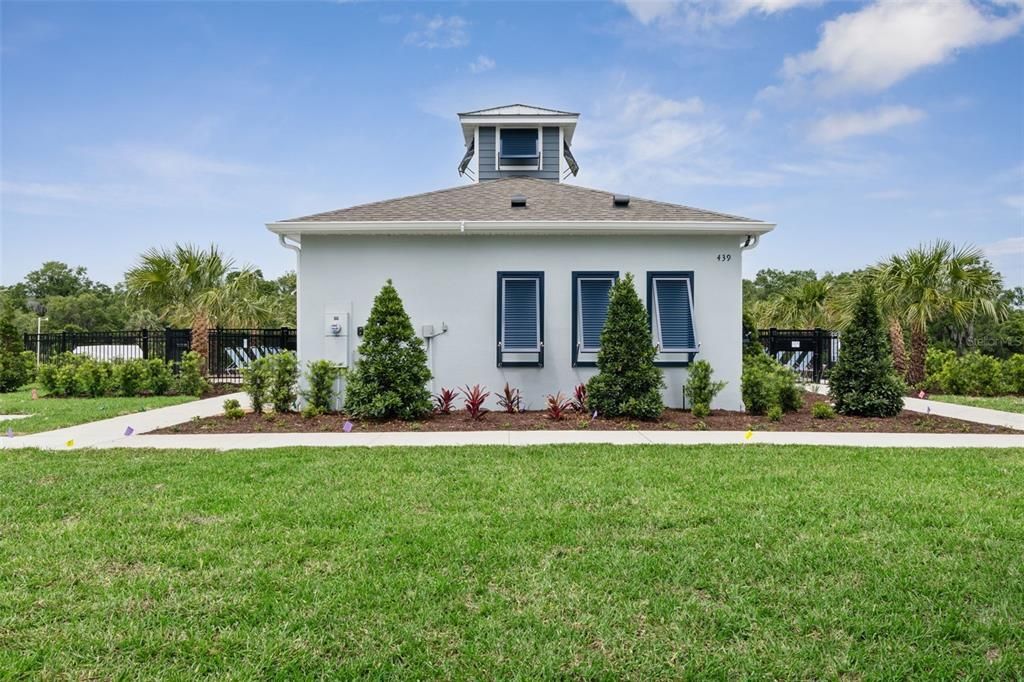 For Sale: $325,990 (4 beds, 2 baths, 1758 Square Feet)