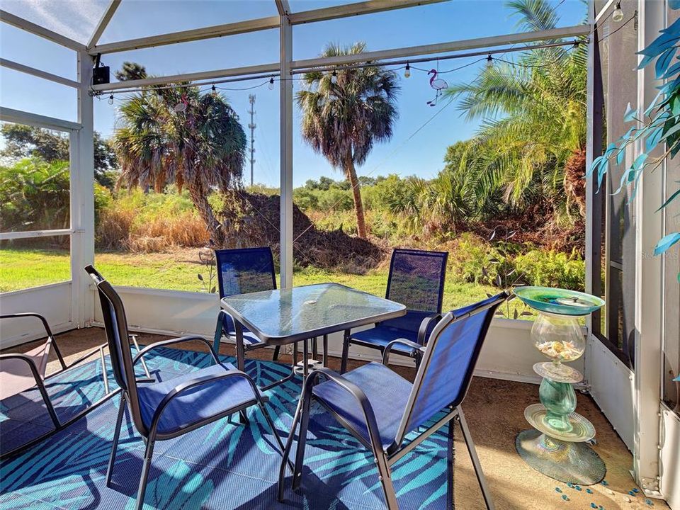 En Venta: $350,000 (2 camas, 2 baños, 1402 Pies cuadrados)