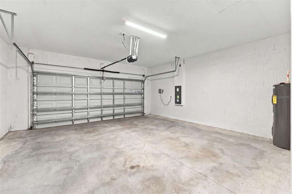 На продажу: $399,000 (4 спален, 2 ванн, 1849 Квадратных фут)