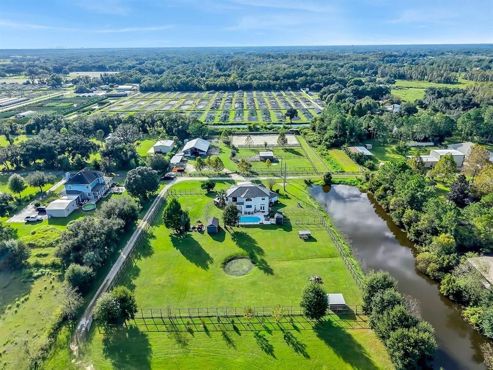 На продажу: $895,000 (3 спален, 3 ванн, 2345 Квадратных фут)