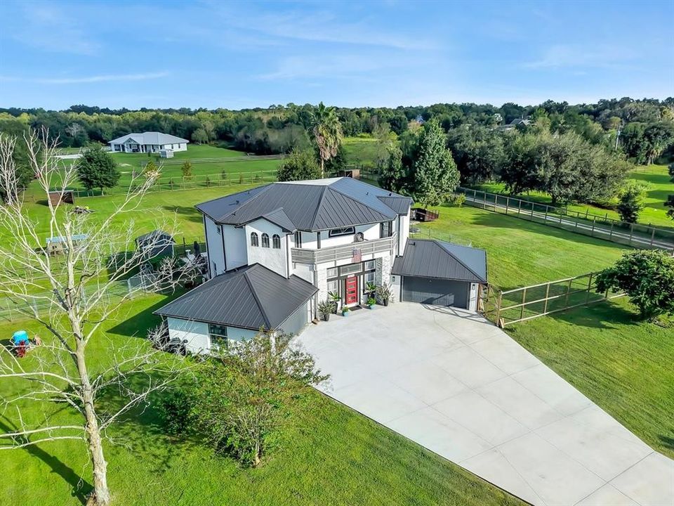 На продажу: $895,000 (3 спален, 3 ванн, 2345 Квадратных фут)