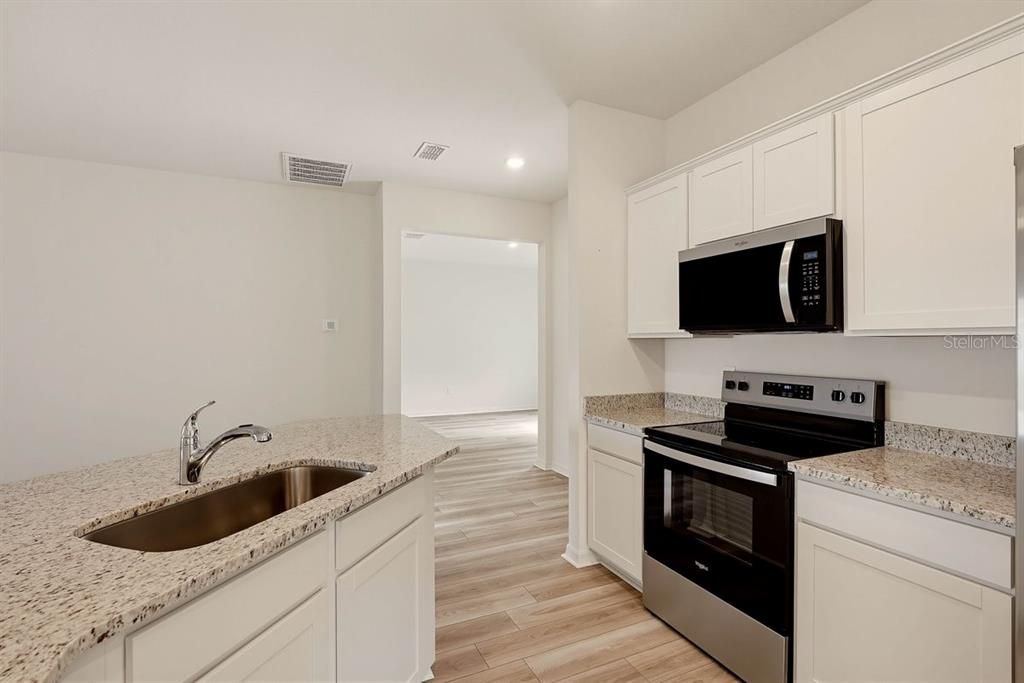En Venta: $349,999 (3 camas, 2 baños, 1540 Pies cuadrados)