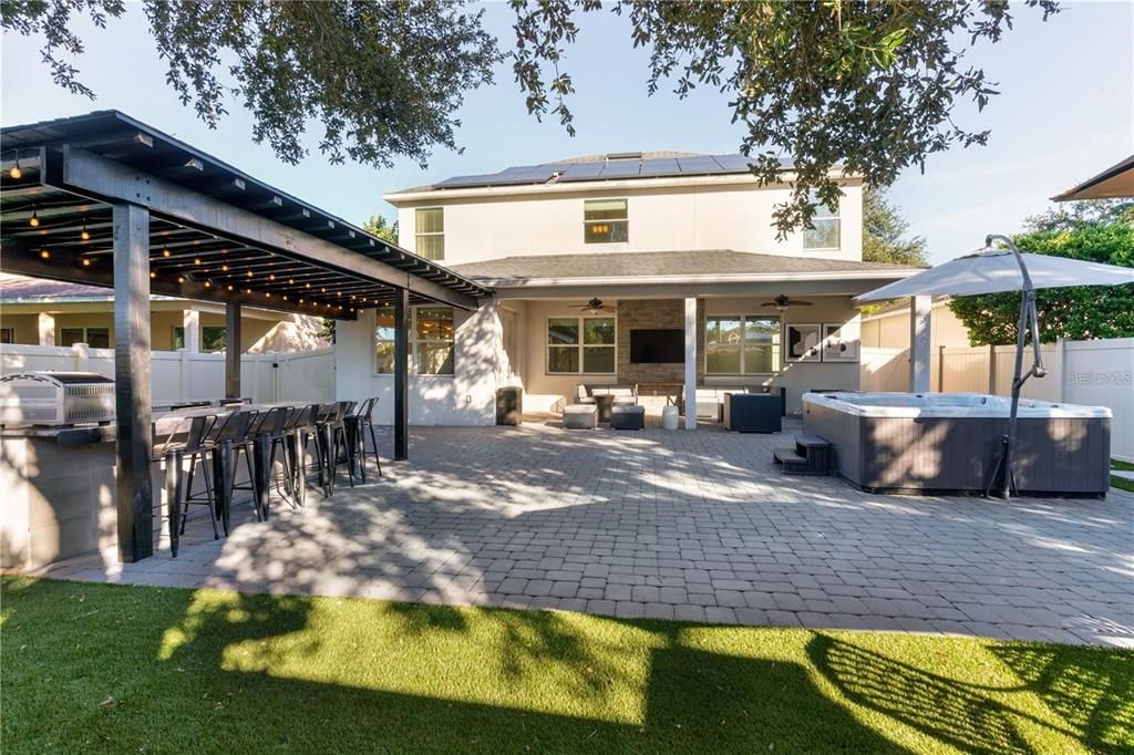For Sale: $649,000 (3 beds, 3 baths, 2744 Square Feet)