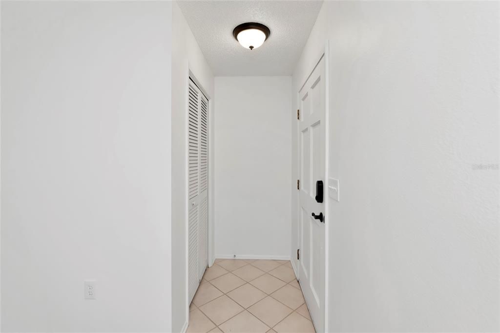 En Venta: $275,000 (2 camas, 2 baños, 1193 Pies cuadrados)