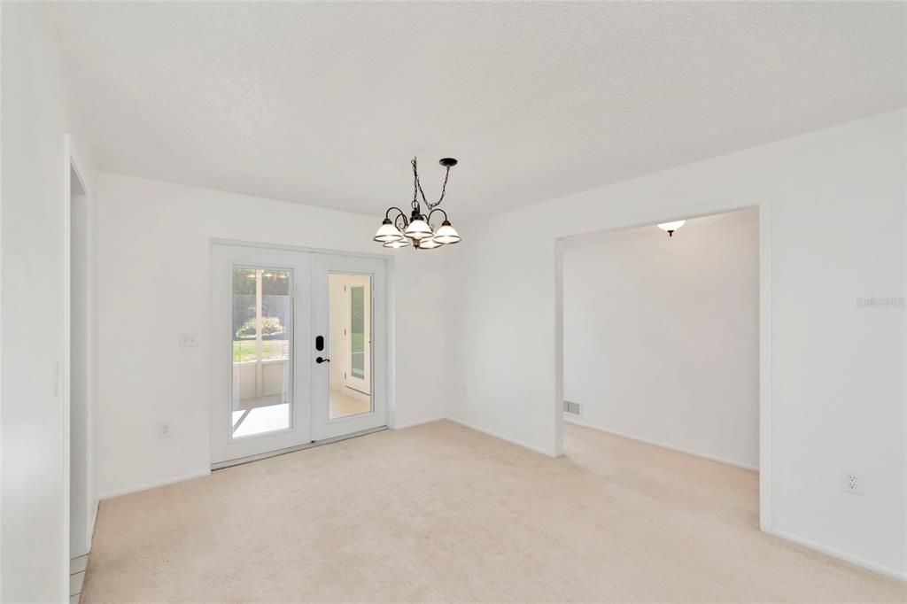 En Venta: $275,000 (2 camas, 2 baños, 1193 Pies cuadrados)