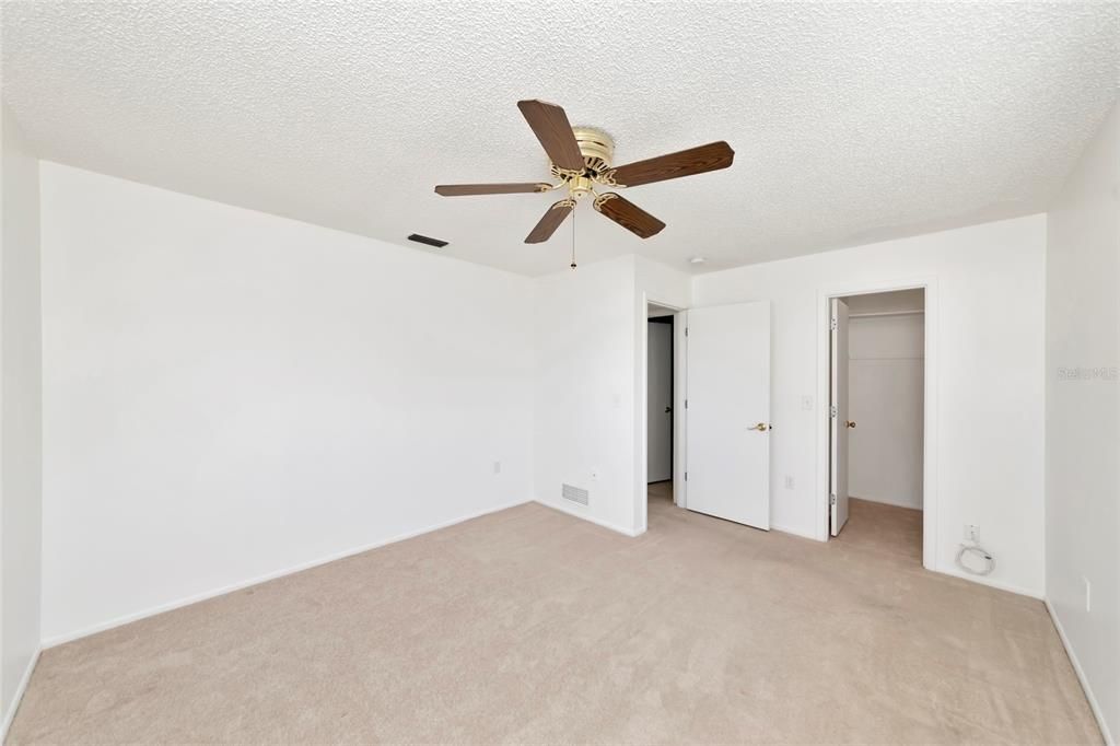 En Venta: $275,000 (2 camas, 2 baños, 1193 Pies cuadrados)