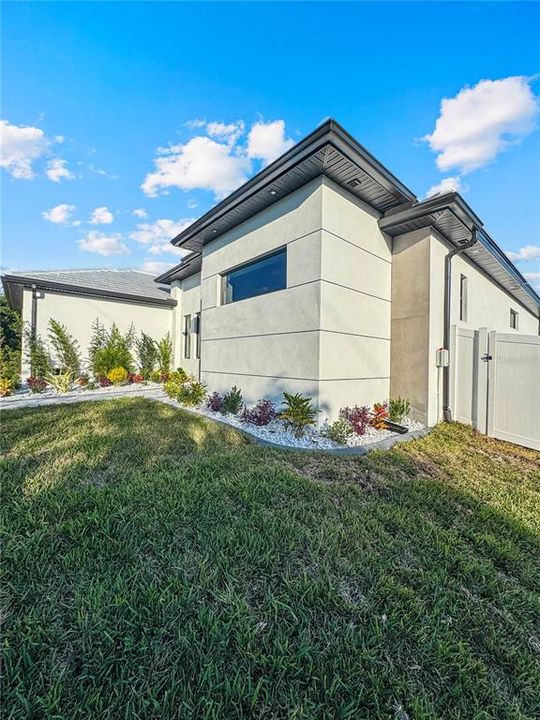 На продажу: $1,099,000 (4 спален, 3 ванн, 2306 Квадратных фут)