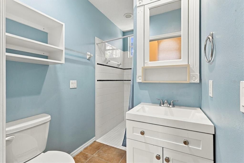 En Venta: $574,900 (3 camas, 3 baños, 2096 Pies cuadrados)