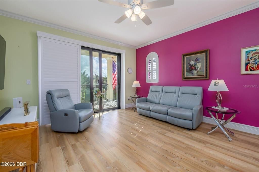 En Venta: $395,900 (3 camas, 2 baños, 1523 Pies cuadrados)