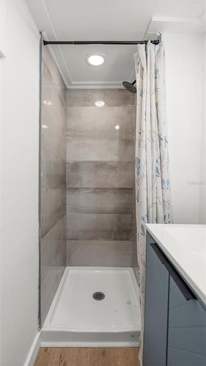 На продажу: $169,900 (3 спален, 2 ванн, 836 Квадратных фут)