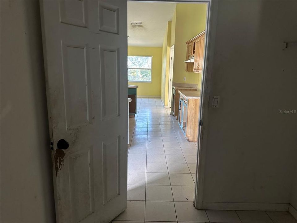 For Sale: $220,000 (3 beds, 2 baths, 1858 Square Feet)