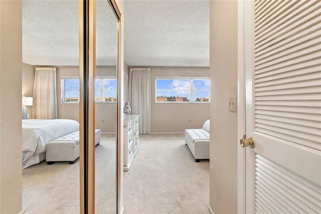 En Venta: $139,500 (2 camas, 2 baños, 1008 Pies cuadrados)