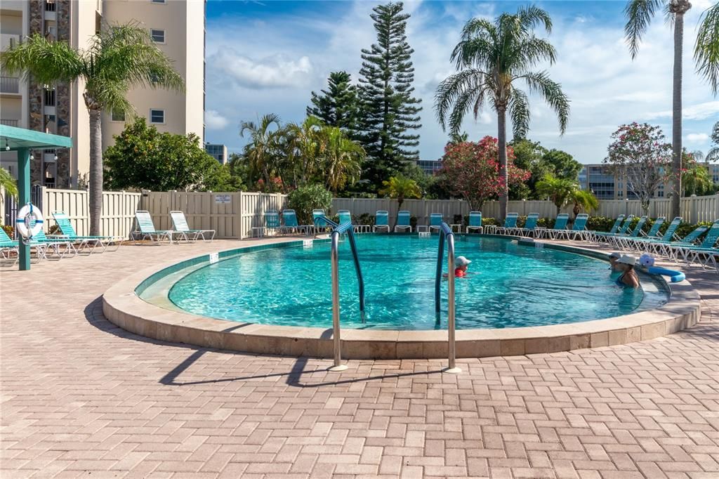 En Venta: $139,500 (2 camas, 2 baños, 1008 Pies cuadrados)