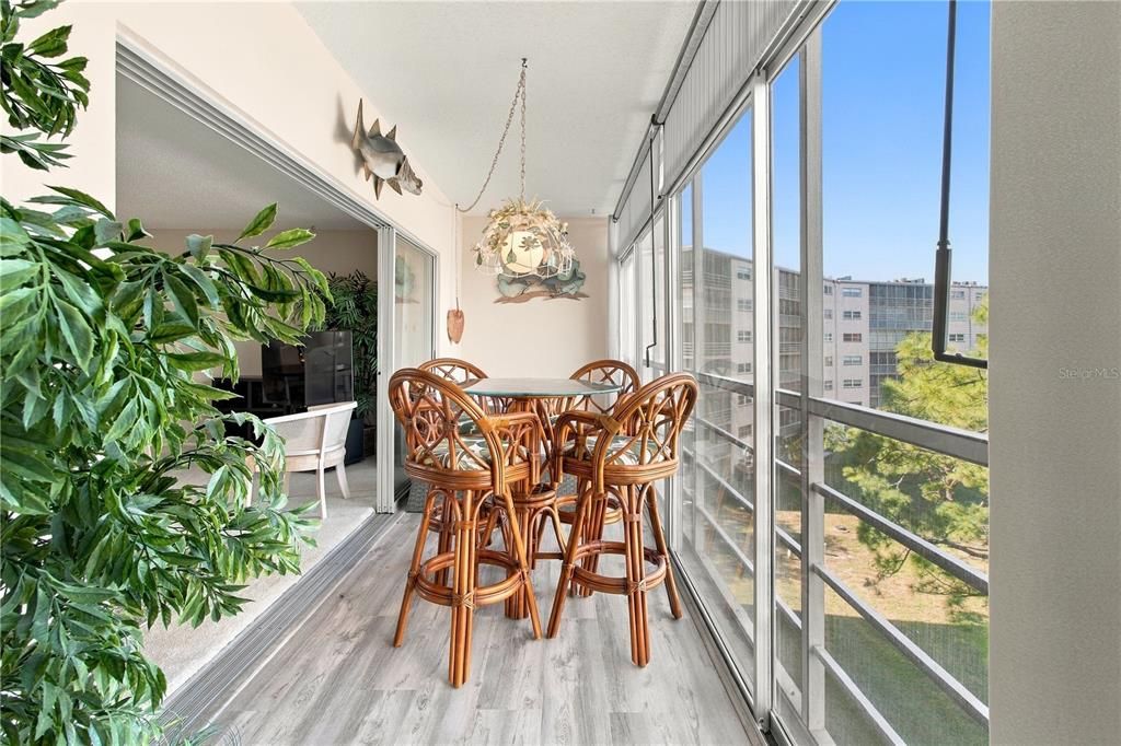 En Venta: $139,500 (2 camas, 2 baños, 1008 Pies cuadrados)