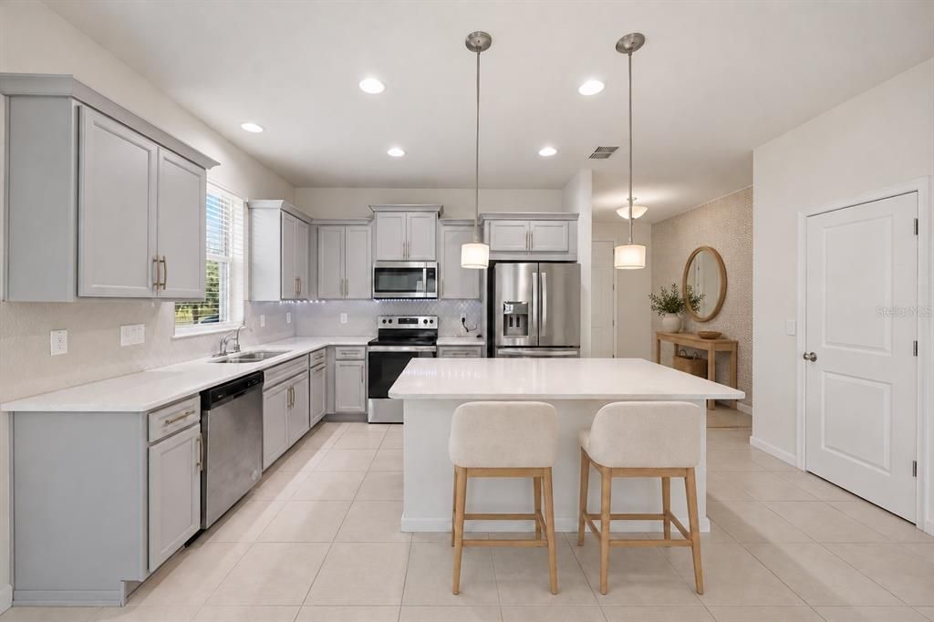 For Sale: $389,900 (3 beds, 2 baths, 1752 Square Feet)