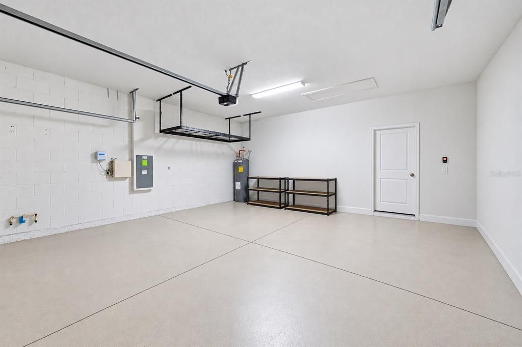 For Sale: $389,900 (3 beds, 2 baths, 1752 Square Feet)