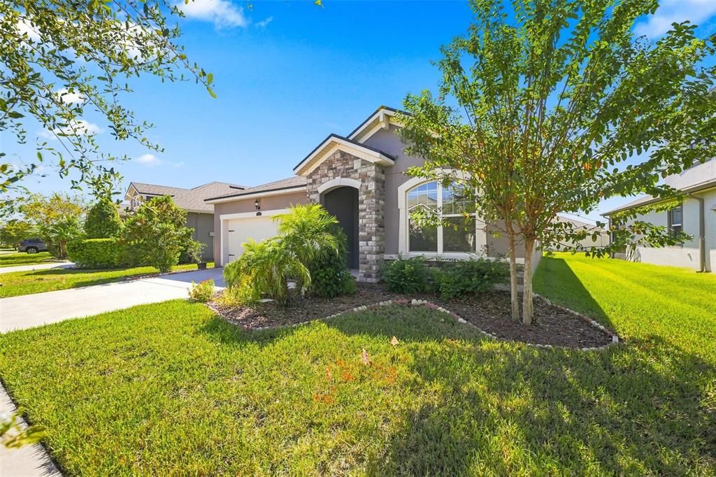 For Sale: $389,900 (3 beds, 2 baths, 1752 Square Feet)
