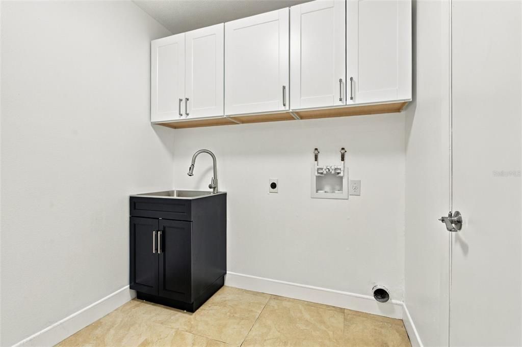 En Venta: $629,000 (3 camas, 2 baños, 1866 Pies cuadrados)