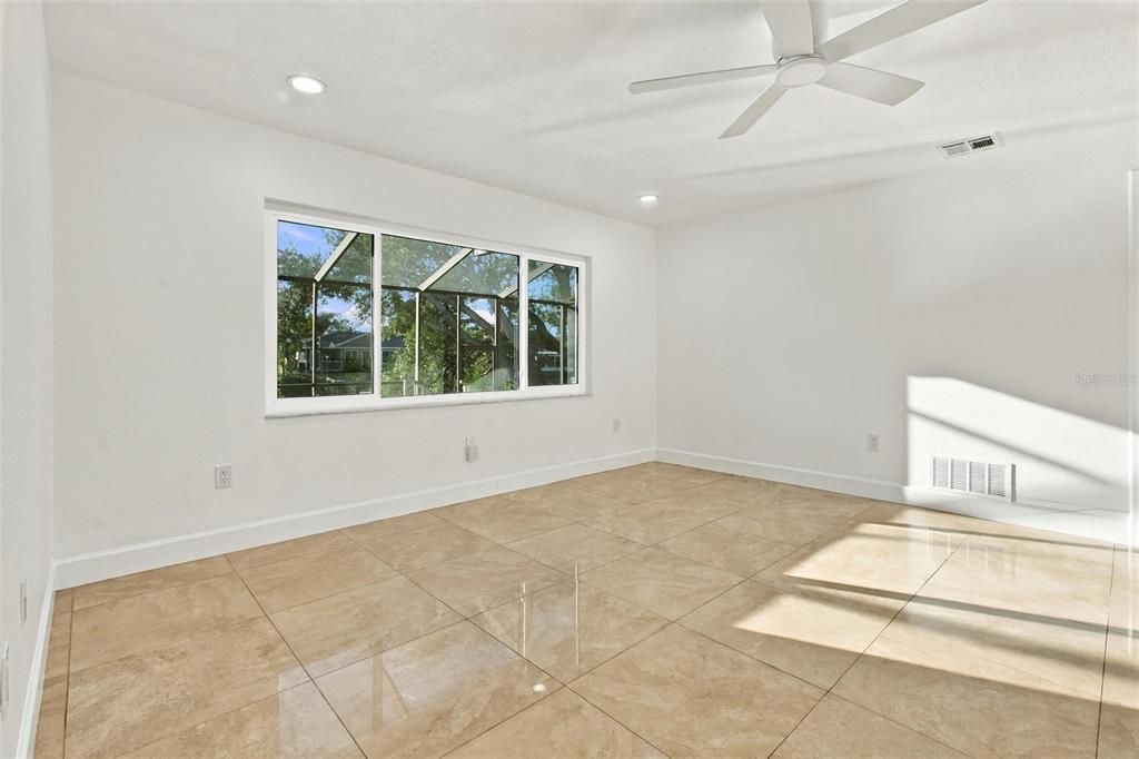 En Venta: $629,000 (3 camas, 2 baños, 1866 Pies cuadrados)