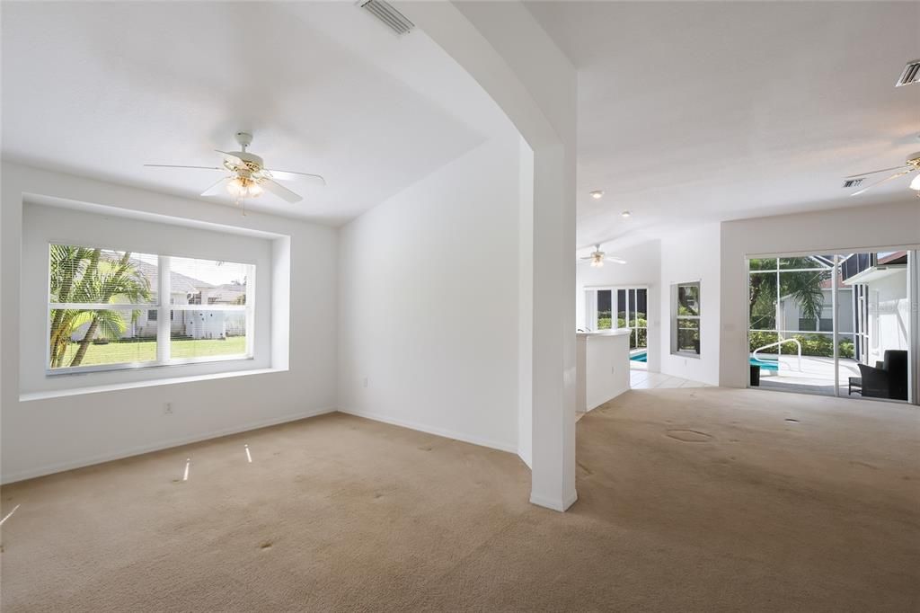 En Venta: $465,000 (3 camas, 2 baños, 2034 Pies cuadrados)