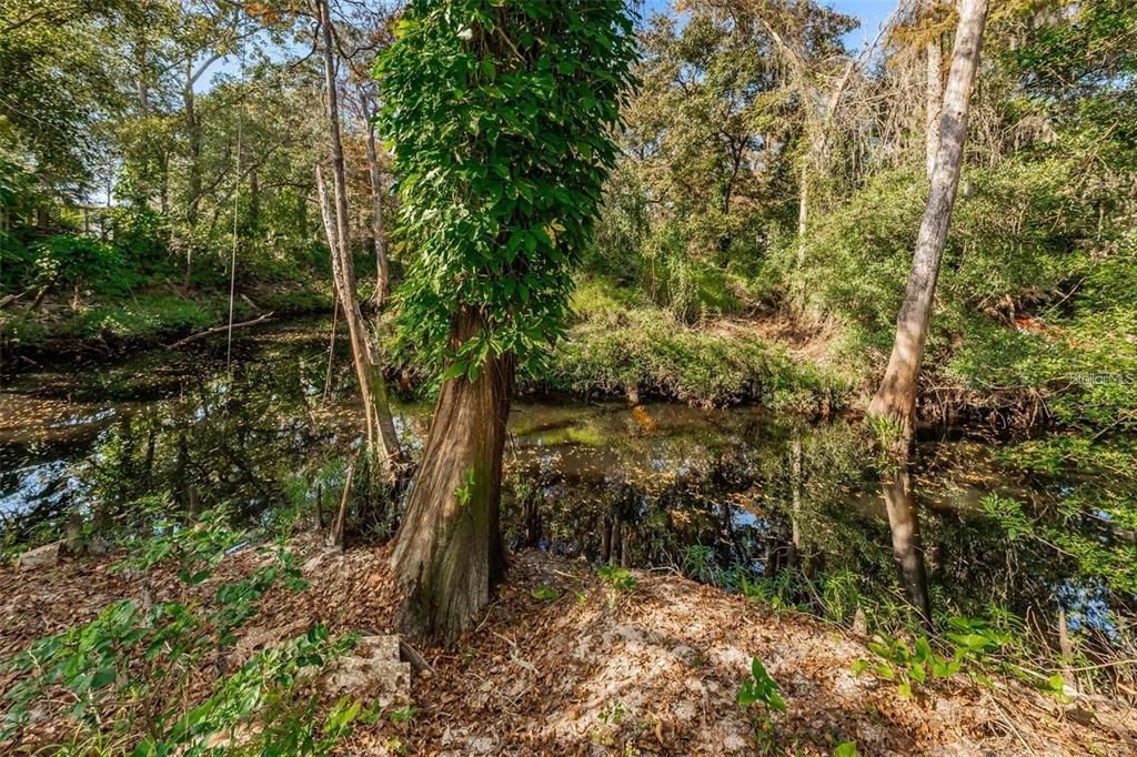 На продажу: $89,000 (0.26 acres)