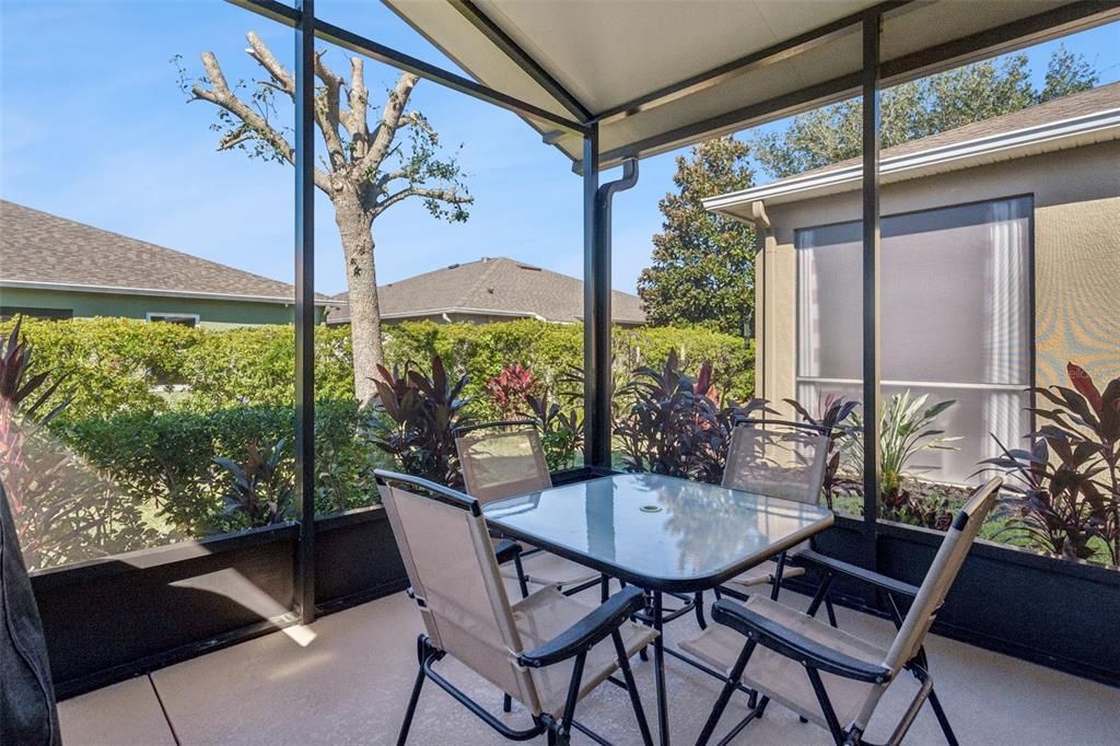 For Sale: $374,900 (3 beds, 2 baths, 1582 Square Feet)