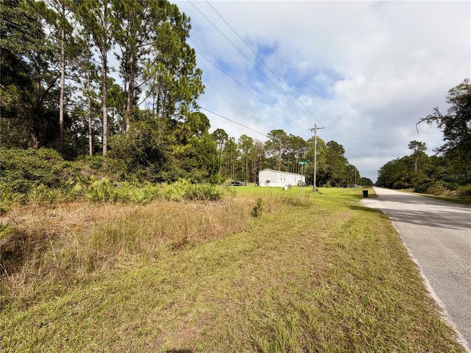 待售: $16,500 (0.27 acres)