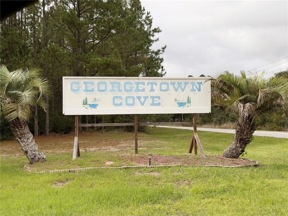 待售: $16,500 (0.27 acres)