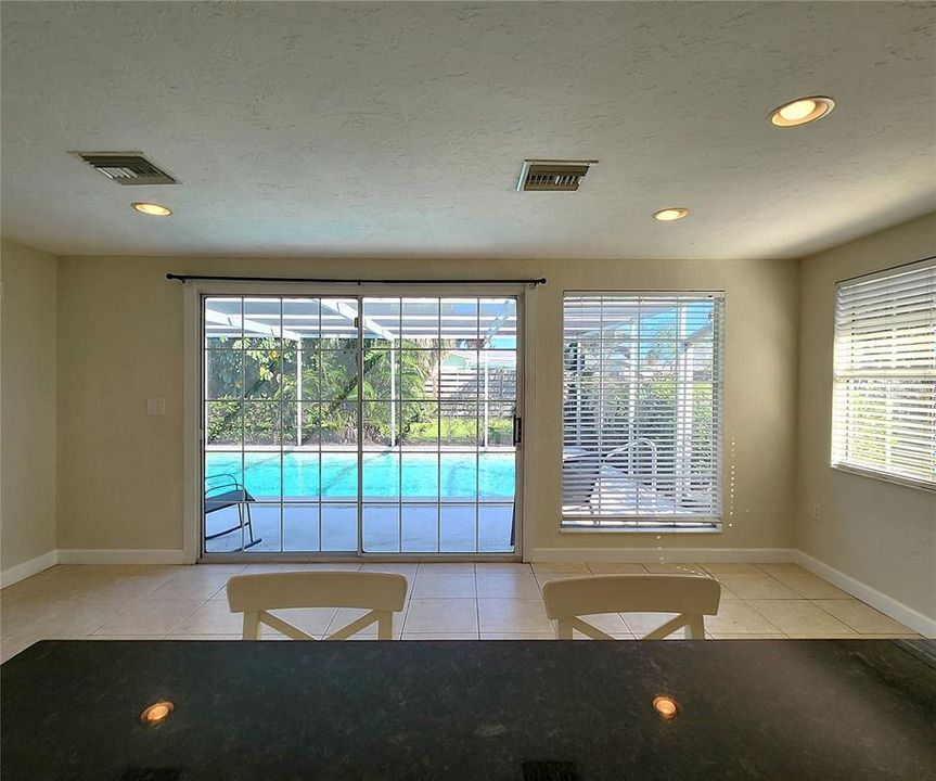 En Venta: $489,000 (2 camas, 2 baños, 1279 Pies cuadrados)