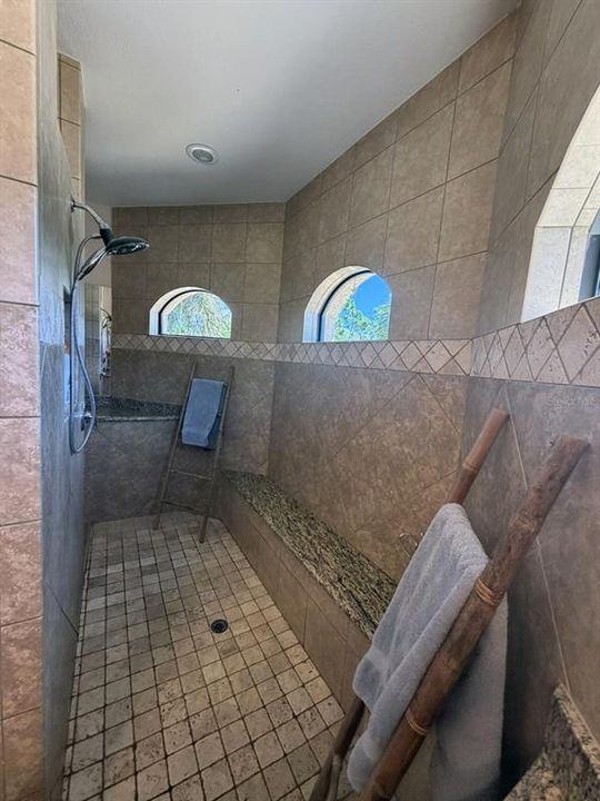 На продажу: $625,000 (3 спален, 2 ванн, 1909 Квадратных фут)